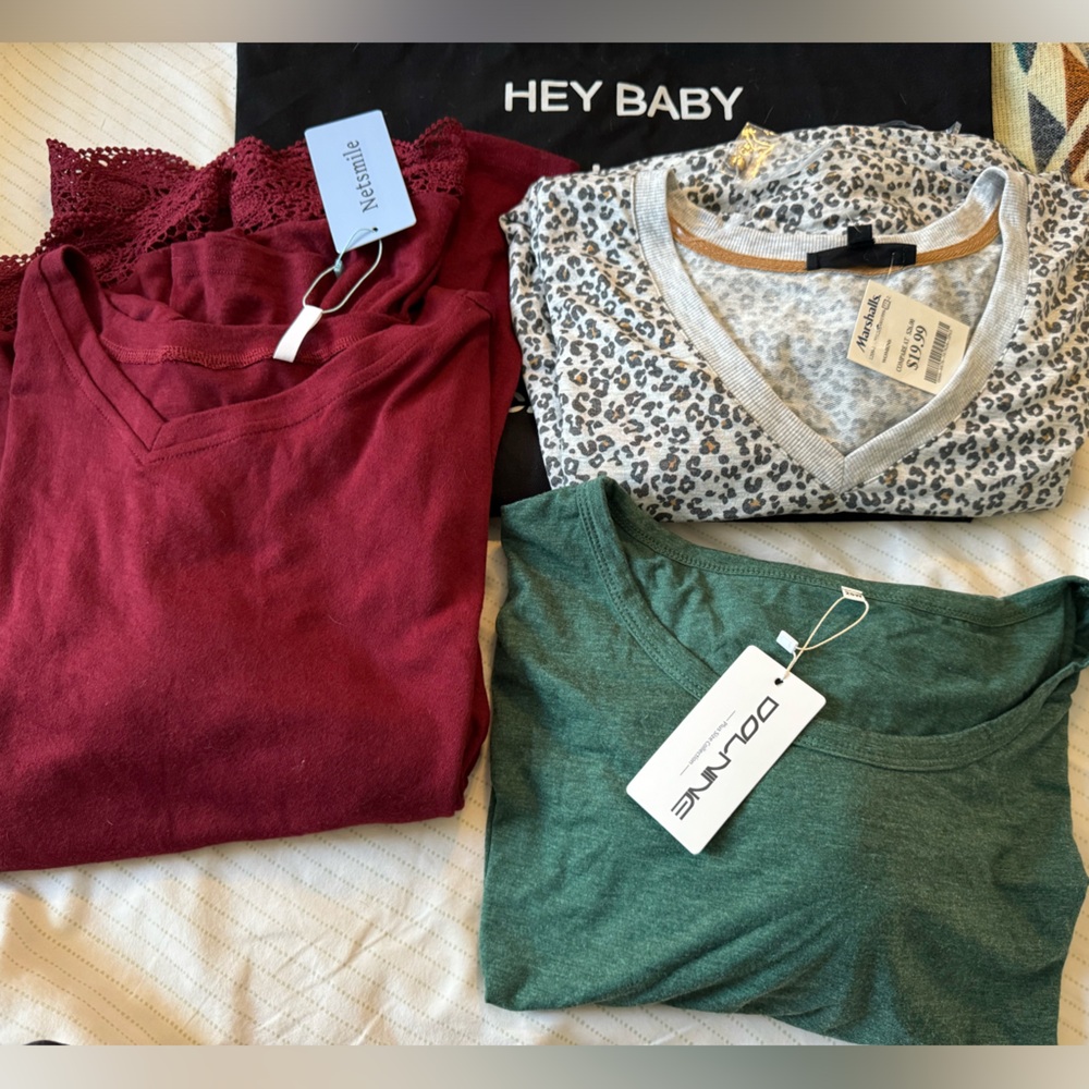 Looking for a deal!? 3 tops 1 bundle, deep discount NWT